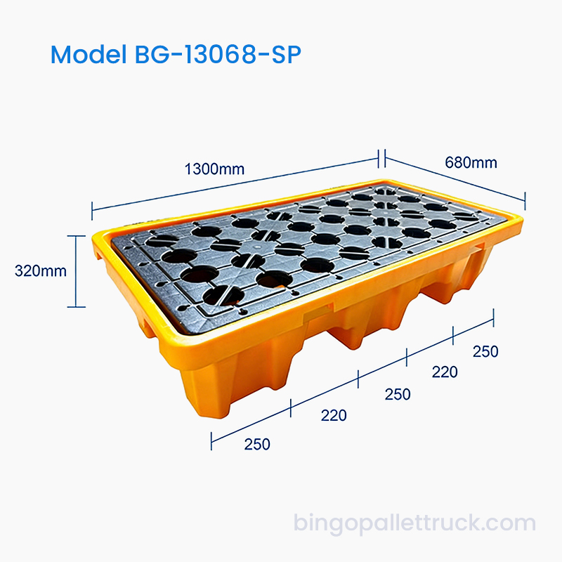 1300×680 mm spildopbevaringspalle til industrilageret kemikalieopbevaring