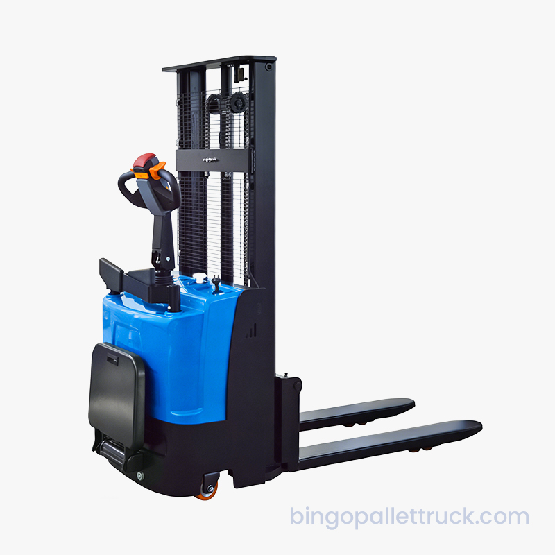 1500 kg Elektrisk stabler til fabrik
